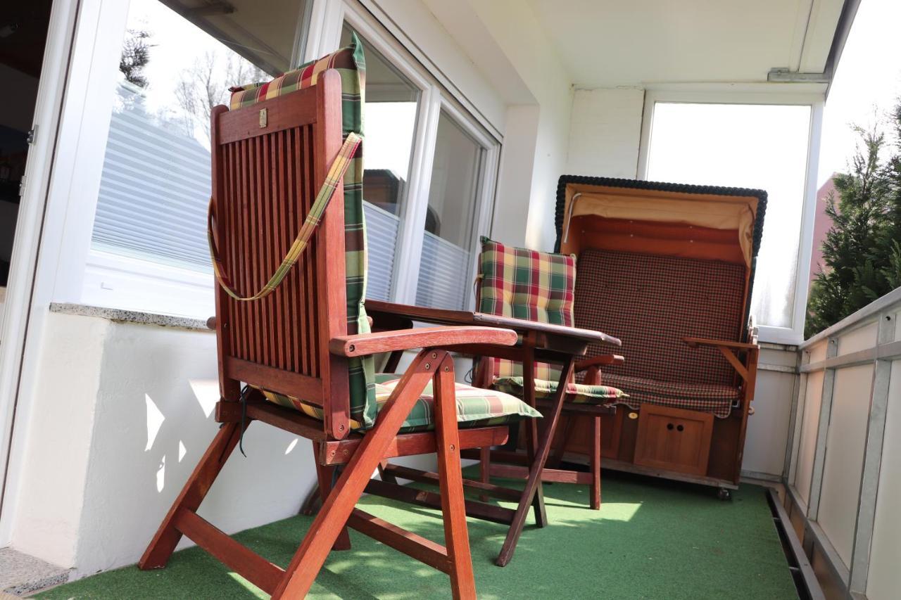 אמדן Ferienwohnung Wippsteert - 5 Sterne - Mit Balkon Und Pkw Stellplatz מראה חיצוני תמונה